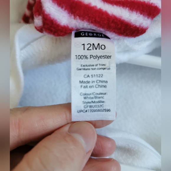 George Snowman 12 month sleeper/suit and hat set - Picture 10 of 10